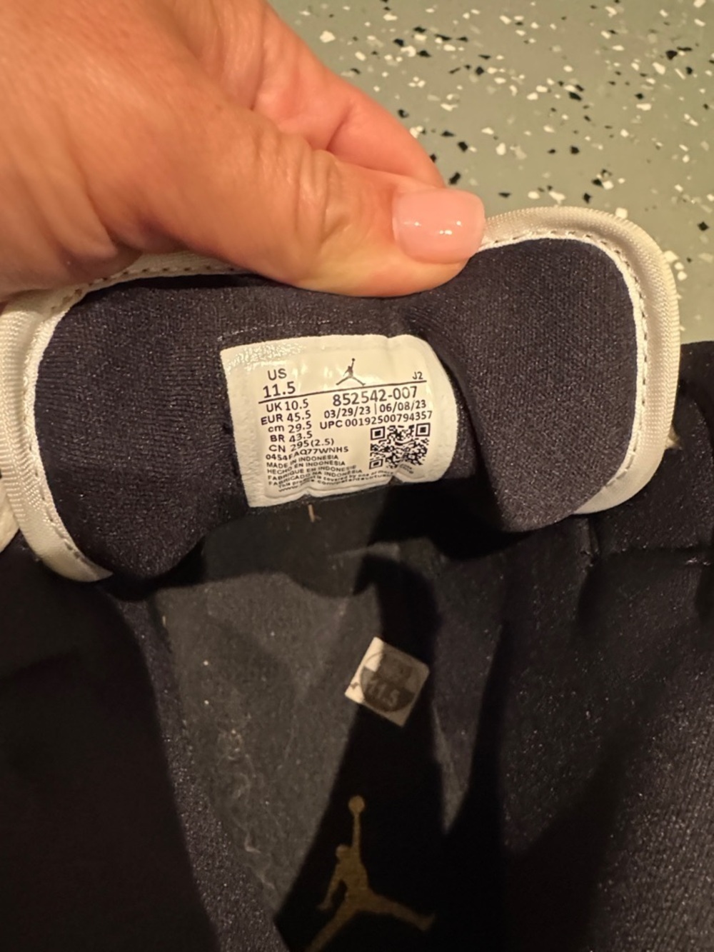 Nike Air Jordan 1 Mid - White / Black with Gold Jumpman - Picture 5 of 6